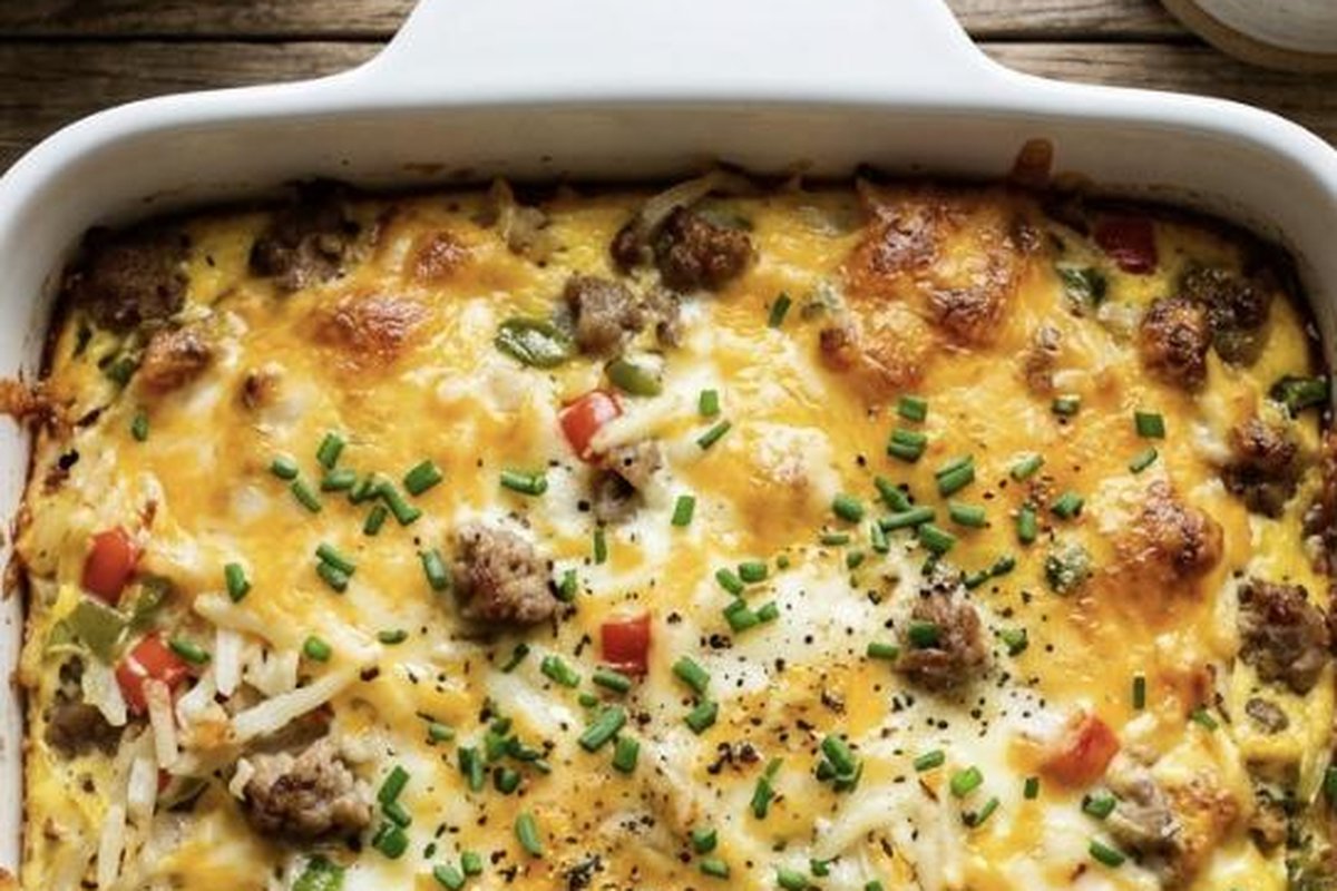 Breakfast Egg Bake Casserole (60 Min) – Hearty & Make-Ahead