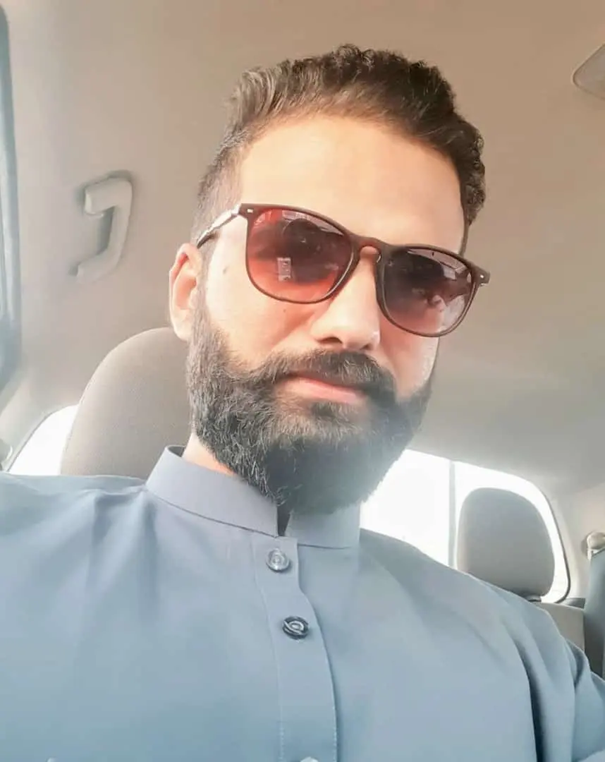 Junaid Khan, founder and recipe developer at RecipeFab